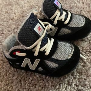 Baby Navy blue new balances